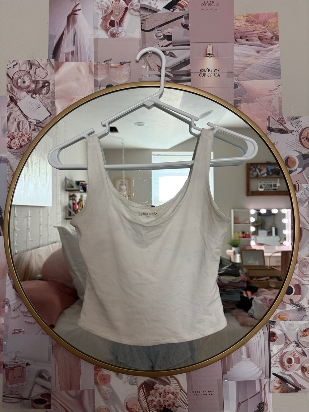 Heart Hips Cream Scoop Neck Tank Top